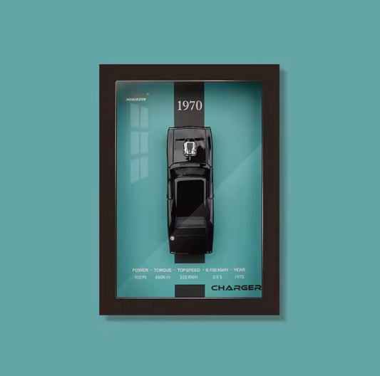 1:32 Diecast Car with Display Frame